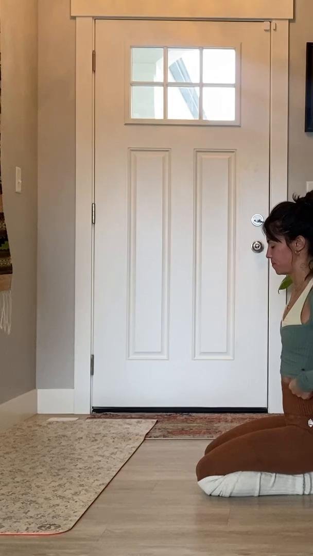 3. Push Up with Alt. Side Sweep